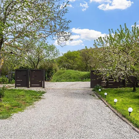 Family Friendly House With A Parking Space Ripenda Verbanci, - 24476